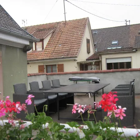 Faubourg Des Pierres *